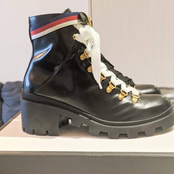 Gucci Leather Ankle Boots with Sylvie web - Picture 4 of 4